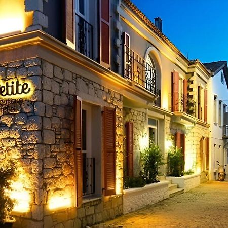 Petite Boutique Hotel Ildiri Exterior photo